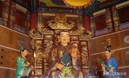 海南道士小明的日常趣事與友情紐帶，最新視頻揭秘
