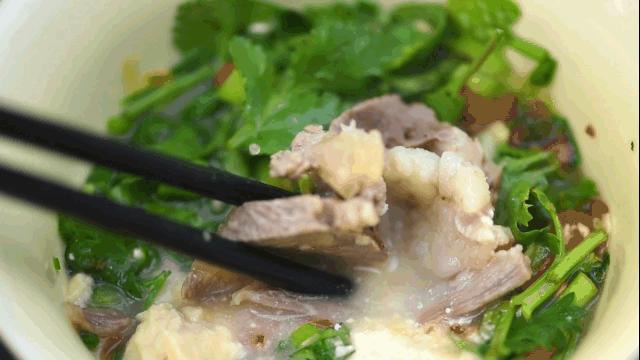 豌豆最新動(dòng)態(tài)，巷弄中的美味奇遇
