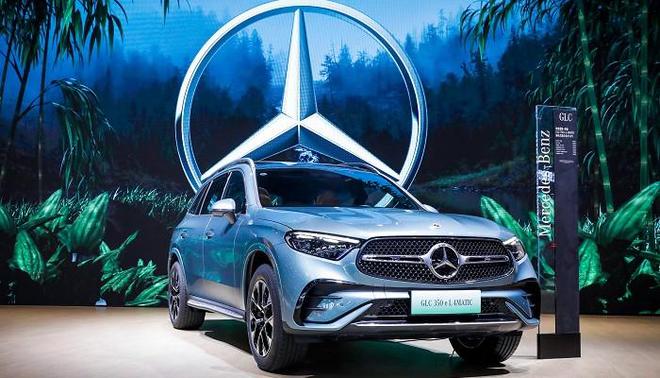 GLC350奔馳最新報價，購車之旅的溫馨指南