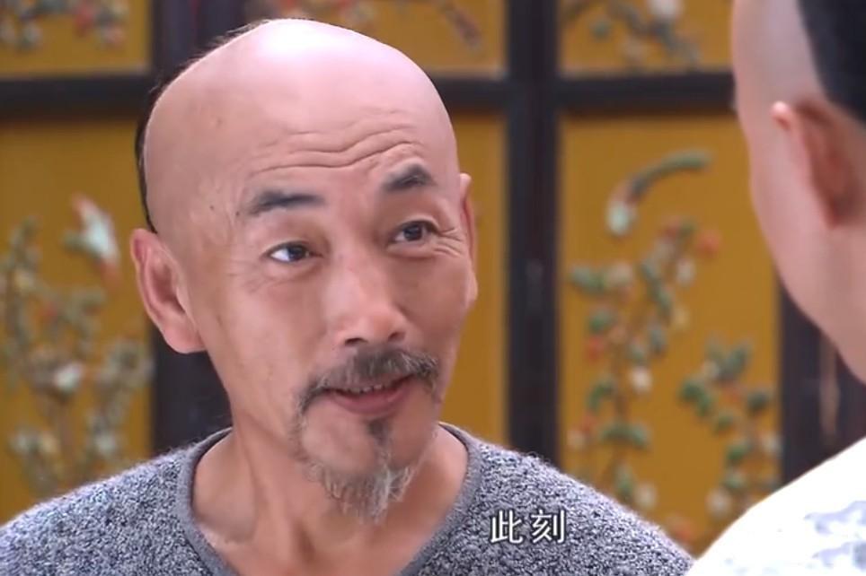 最新剿匪劇與巷弄深處的特色小店，探秘背后的故事
