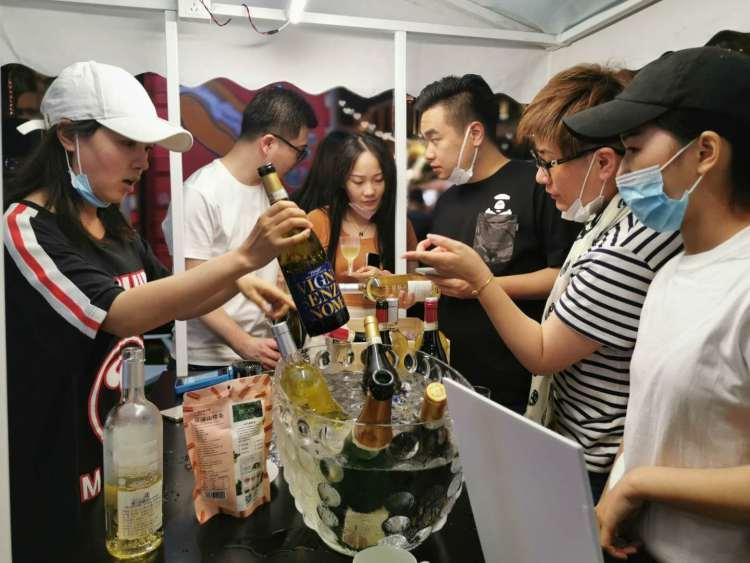 捕魚達(dá)人2最新版，小巷神秘寶藏探索與特色小店奇妙之旅