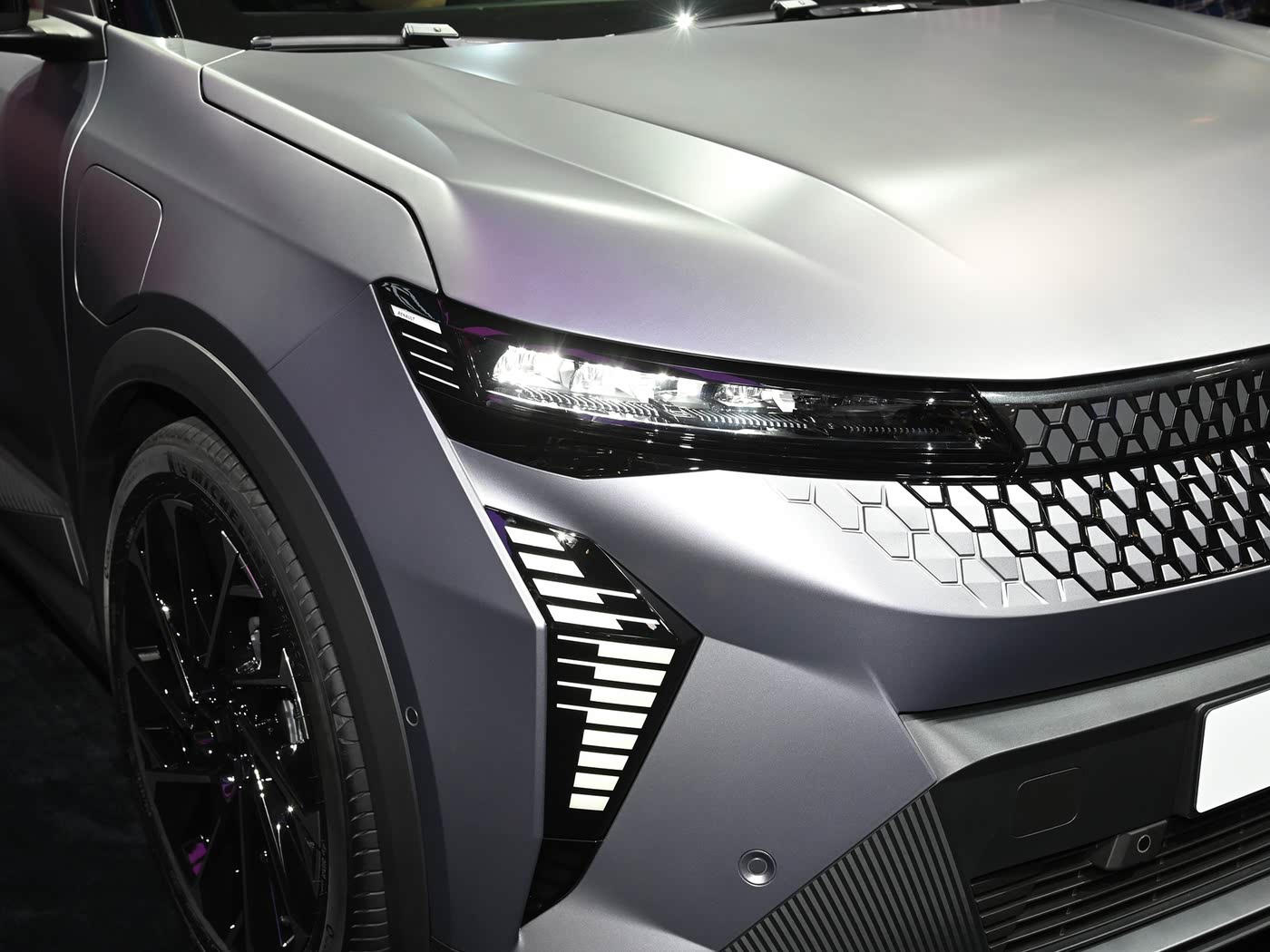 最新汽車報(bào)價(jià)2024，購車指南與趨勢分析及市場預(yù)測