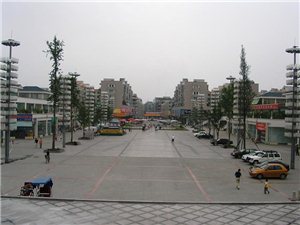 彭山貼吧最新動(dòng)態(tài)，科技新浪潮引領(lǐng)智能產(chǎn)品重磅登場(chǎng)！